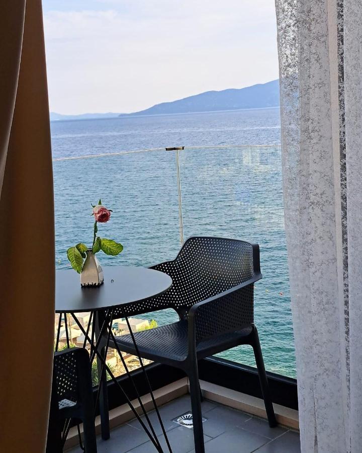 Mamani Apartments Saranda Exteriör bild