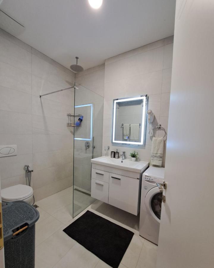 Mamani Apartments Saranda Exteriör bild