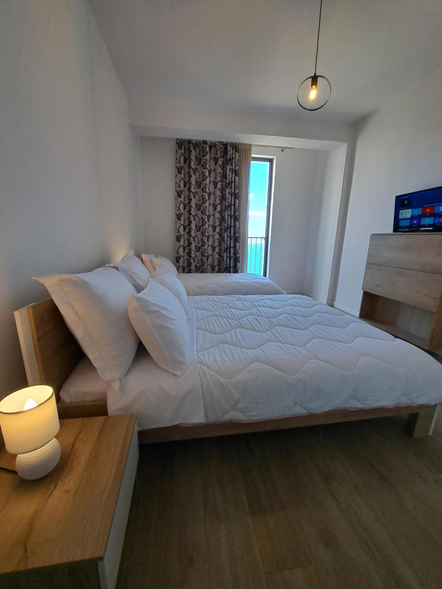 Mamani Apartments Saranda Exteriör bild