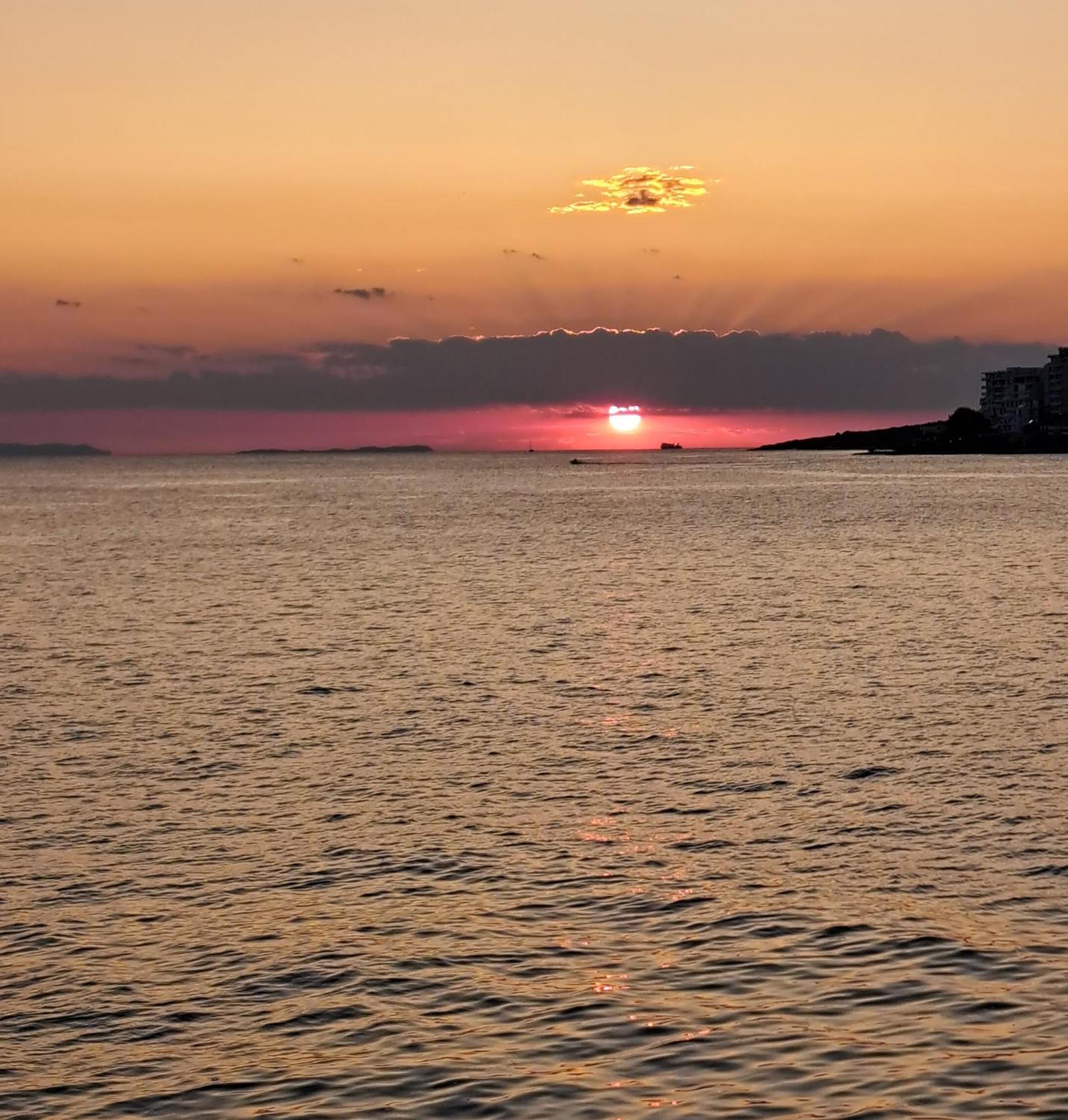 Mamani Apartments Saranda Exteriör bild